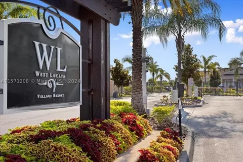8908 Shine Dr #8908, Kissimmee, FL 34747