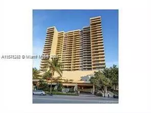 2555 Collins Ave #307, Miami Beach, FL 33140