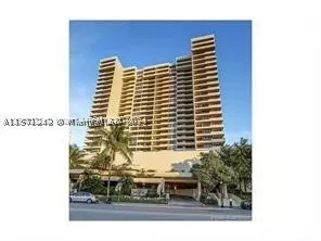 2555 Collins Ave #307, Miami Beach, FL 33140