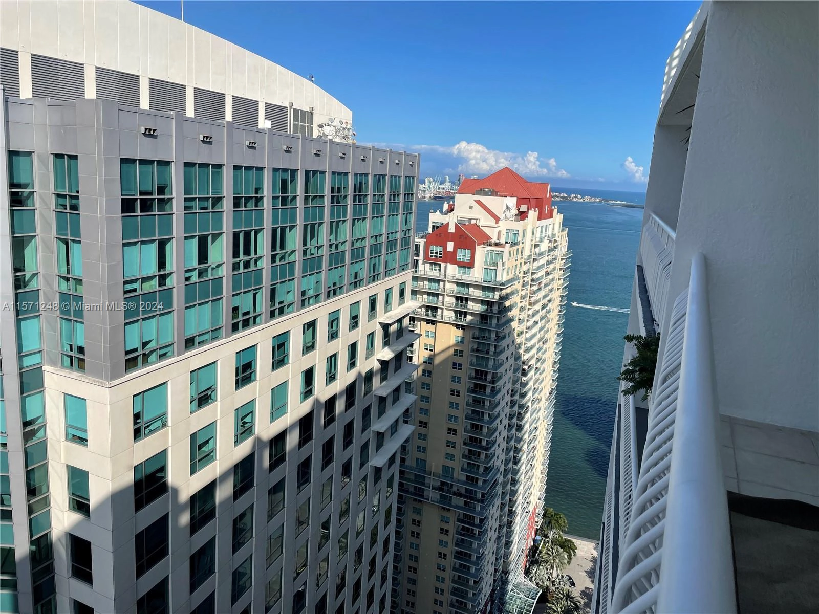 1200 Brickell Bay Dr Unit 4322  