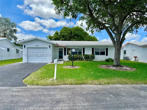 8227 NW 15th St, Plantation, FL 33322