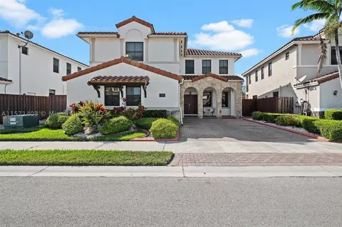 972 NW 104th Ave, Miami, FL 33172