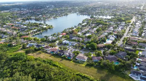 19900 SW 78th Ct, Cutler Bay, FL 33189