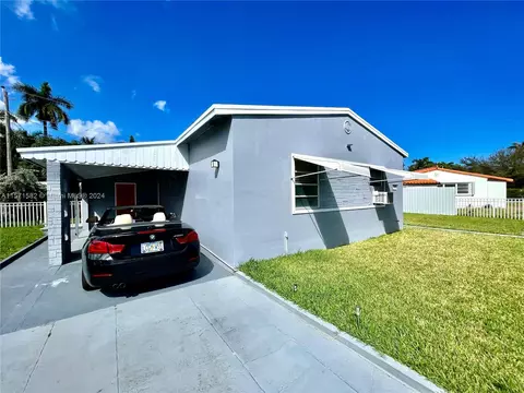 913 NE 2nd Ct, Hallandale Beach, FL 33009