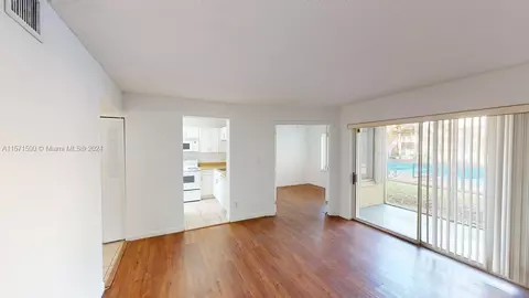 1006 Coral Club Dr #1006, Coral Springs, FL 33071