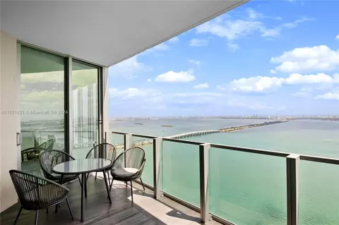 2900 NE 7th Ave #4105, Miami, FL 33137