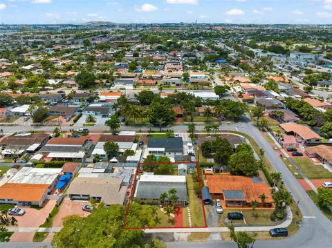 View/Area - 5470 W 9th Ave, Hialeah, FL 33012 photo 1 of 9