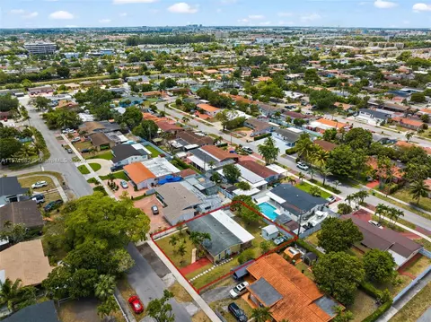 View/Area - 5470 W 9th Ave, Hialeah, FL 33012 photo 8 of 9