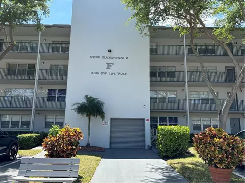 400 SW 134th Way #109F, Pembroke Pines, FL 33027