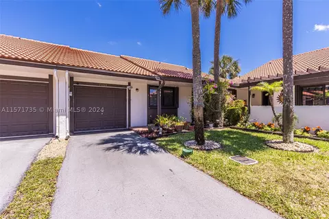 7064 Lantana Ln #0, Tamarac, FL 33321