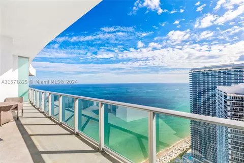 4111 S Ocean Dr #UPH5, Hollywood, FL 33019