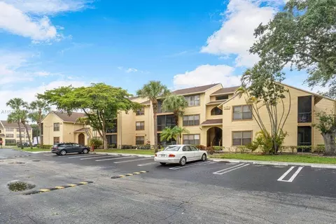 2307 N Congress Ave #11, Boynton Beach, FL 33426