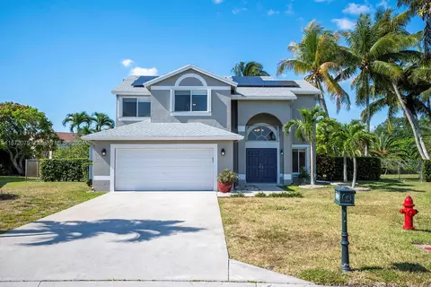 6901 Barnwell Dr, Boynton Beach, FL 33437