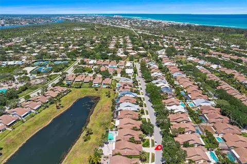 226 E River Park Dr, Jupiter, FL 33477 photo 15
