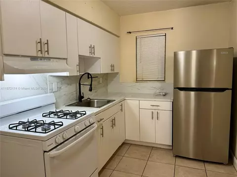 4250 SW 67th Ave #6, Miami, FL 33155