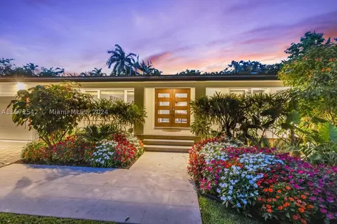 525 Jeronimo Dr, Coral Gables, FL 33146