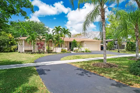 12840 SW 112th Ave, Miami, FL 33176