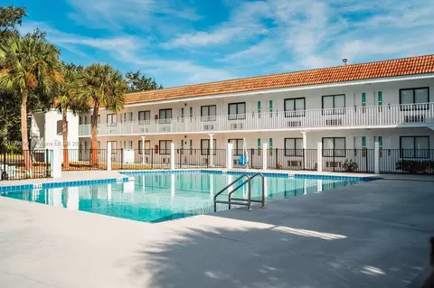 5367 W Irlo Bronson Memorial Hwy #2-219, Kissimmee, FL 34746