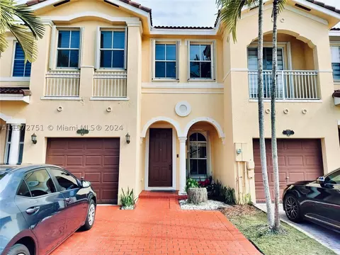953 SW 149th Ct, Miami, FL 33194