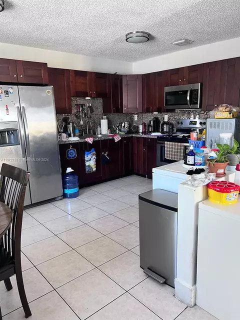 Undisclosed, Miami, FL 33157
