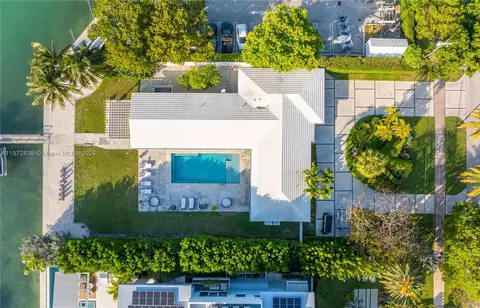 200 Harbor Dr, Key Biscayne, FL 33149