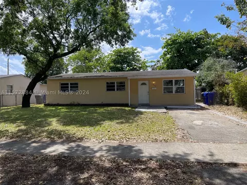 1030 N 70th Ave, Hollywood, FL 33024