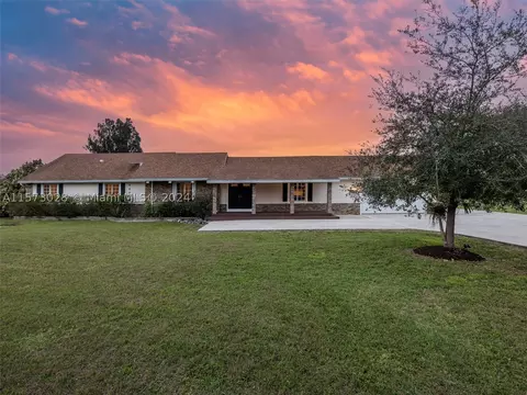 19101 SW 248th St, Homestead, FL 33031