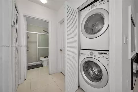 Other - Undisclosed, Hialeah, FL 33012 photo 1 of 1