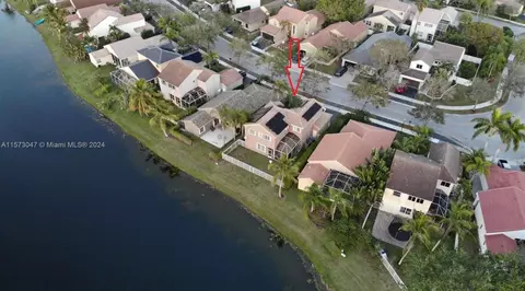 770 Stanton Dr, Weston, FL 33326