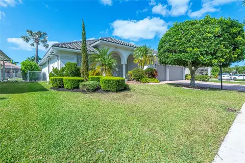 12236 Rockledge Cir, Boca Raton, FL 33428