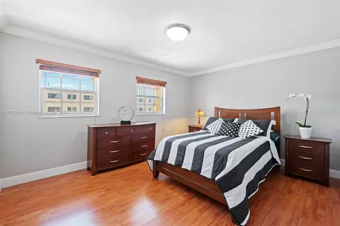 Bedroom - 11 Olive Dr #H, Hialeah, FL 33010 photo 3 of 3