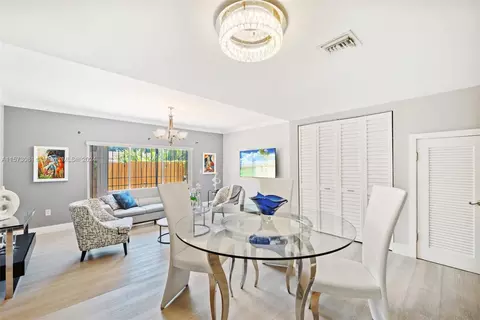 Dining - 11 Olive Dr #H, Hialeah, FL 33010 photo 1 of 3