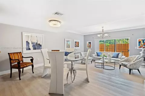 Dining - 11 Olive Dr #H, Hialeah, FL 33010 photo 2 of 3