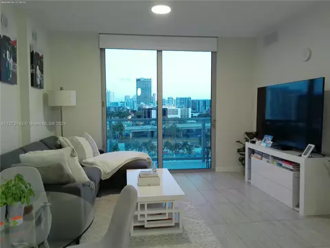 3900 Biscayne Blvd #S-708, Miami, FL 33137