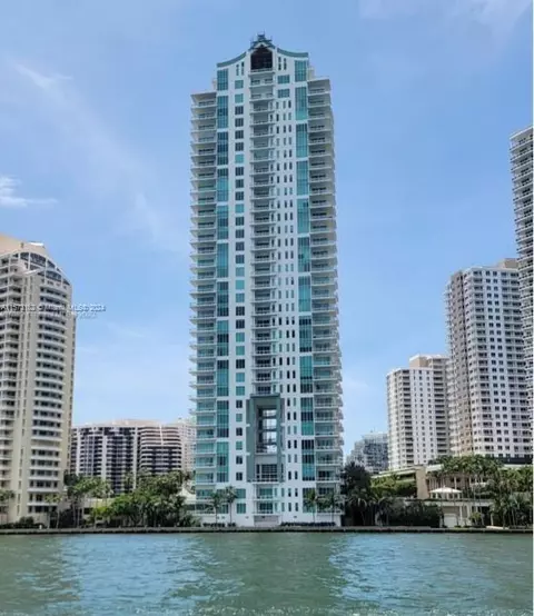 900 Brickell Key Blvd #1905, Miami, FL 33131