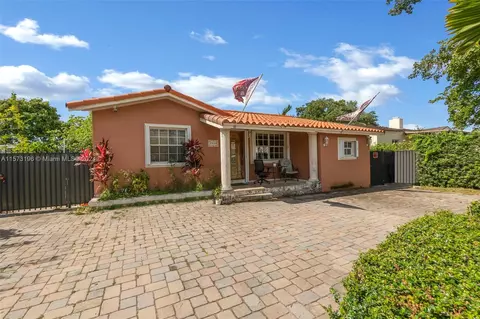 2910 SW 19th St, Miami, FL 33145