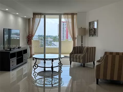 3180 S Ocean Dr #519, Hallandale Beach, FL 33009