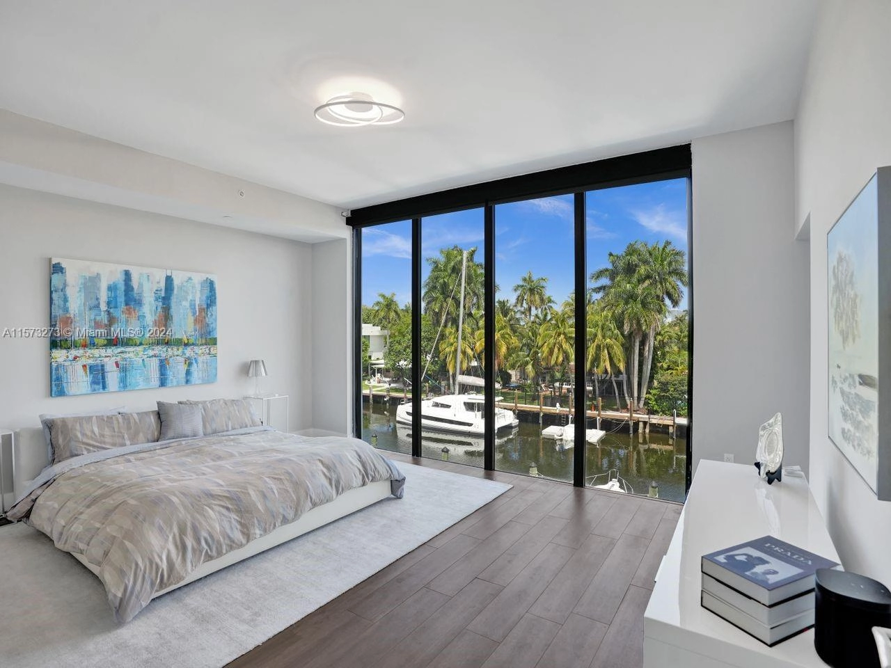 20 Isle Of Venice Dr Unit 302  