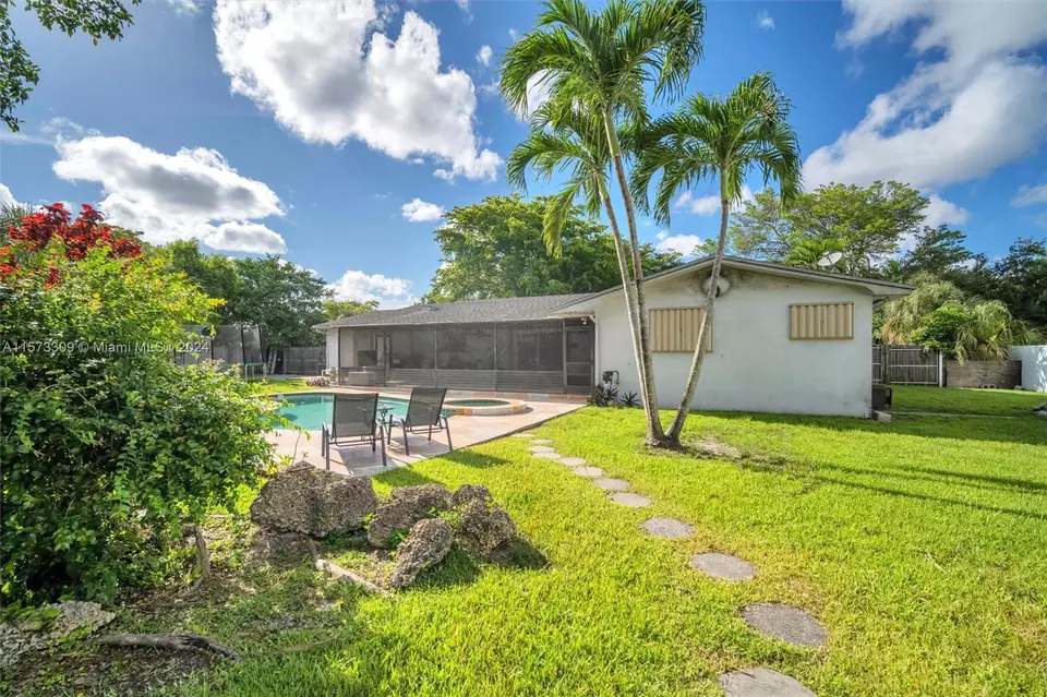 Other - 10850 SW 95th St, Miami, FL 33176 photo 1 of 2