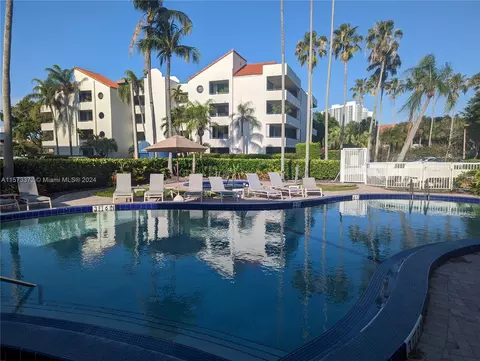 21085 NE 34th Ave #305-1, Aventura, FL 33180
