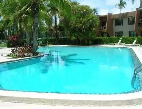 8277 SW 128th St #F-208, Pinecrest, FL 33156