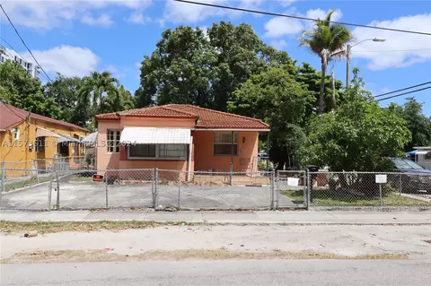 1601 NW 14th Ter, Miami, FL 33125
