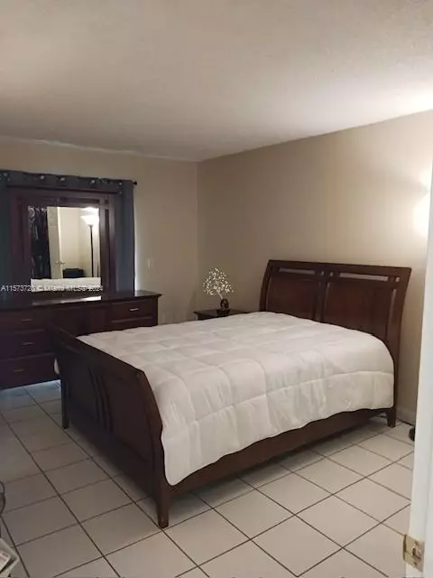 Bedroom - Undisclosed, Hialeah, FL 33012 photo 1 of 4
