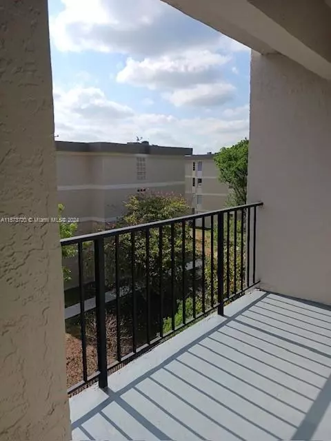 Exterior - Undisclosed, Hialeah, FL 33012 photo 3 of 6