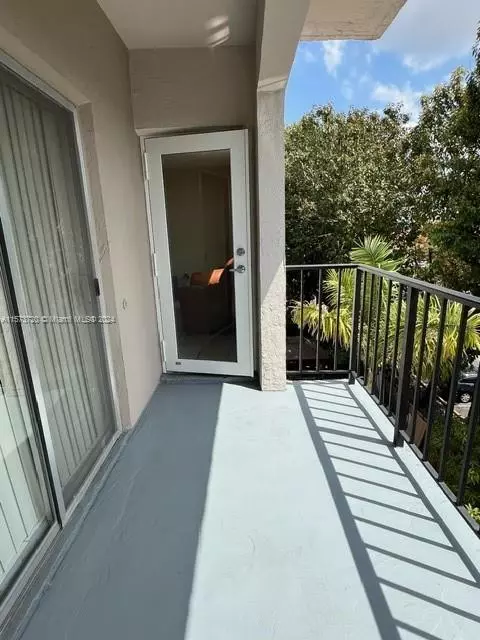 Exterior - Undisclosed, Hialeah, FL 33012 photo 2 of 6