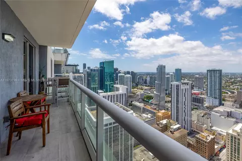 50 Biscayne Blvd #5405, Miami, FL 33132