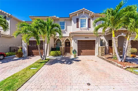 9359 SW 221 Way, Cutler Bay, FL 33190