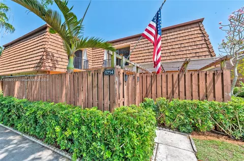 1714 17th Ln #B, Greenacres, FL 33463
