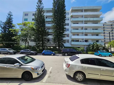 1200 14th St #3E, Miami Beach, FL 33139