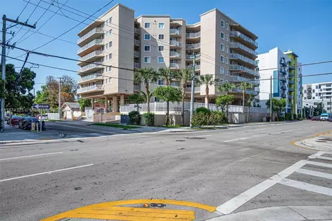 102 SW 6th Ave #401, Miami, FL 33130